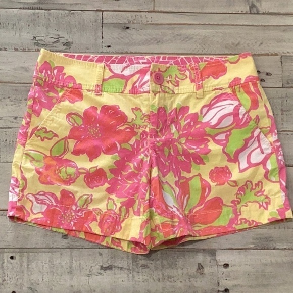 Lilly Pulitzer‎ Floral Shorts - Picture 4 of 4